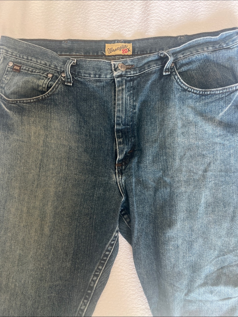 Wrangler 20X Men’s Blue Denim Jeans - Classic Fit